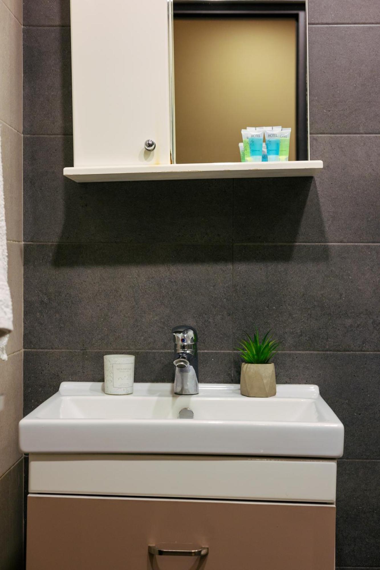 Residence North Avenue, Teryan 8 , Apt14 3 Ереван Екстериор снимка